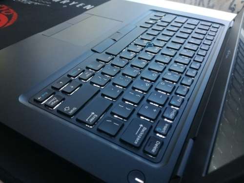 High Spec!*BUSINESS CLASS*DELL LATITUDE 5480*i5-6300U*8GB DDR4*WARRANTY2022*500GB HDD*FULL HD